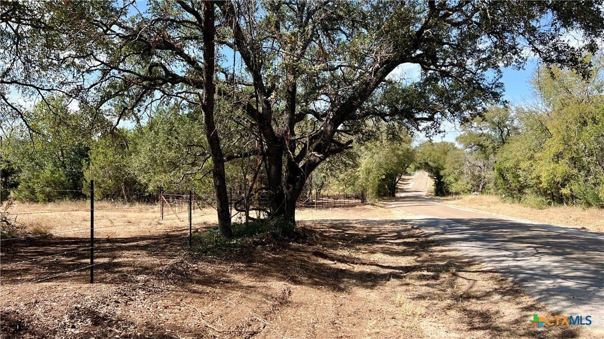 368 acres in Burnet County gallery image 4