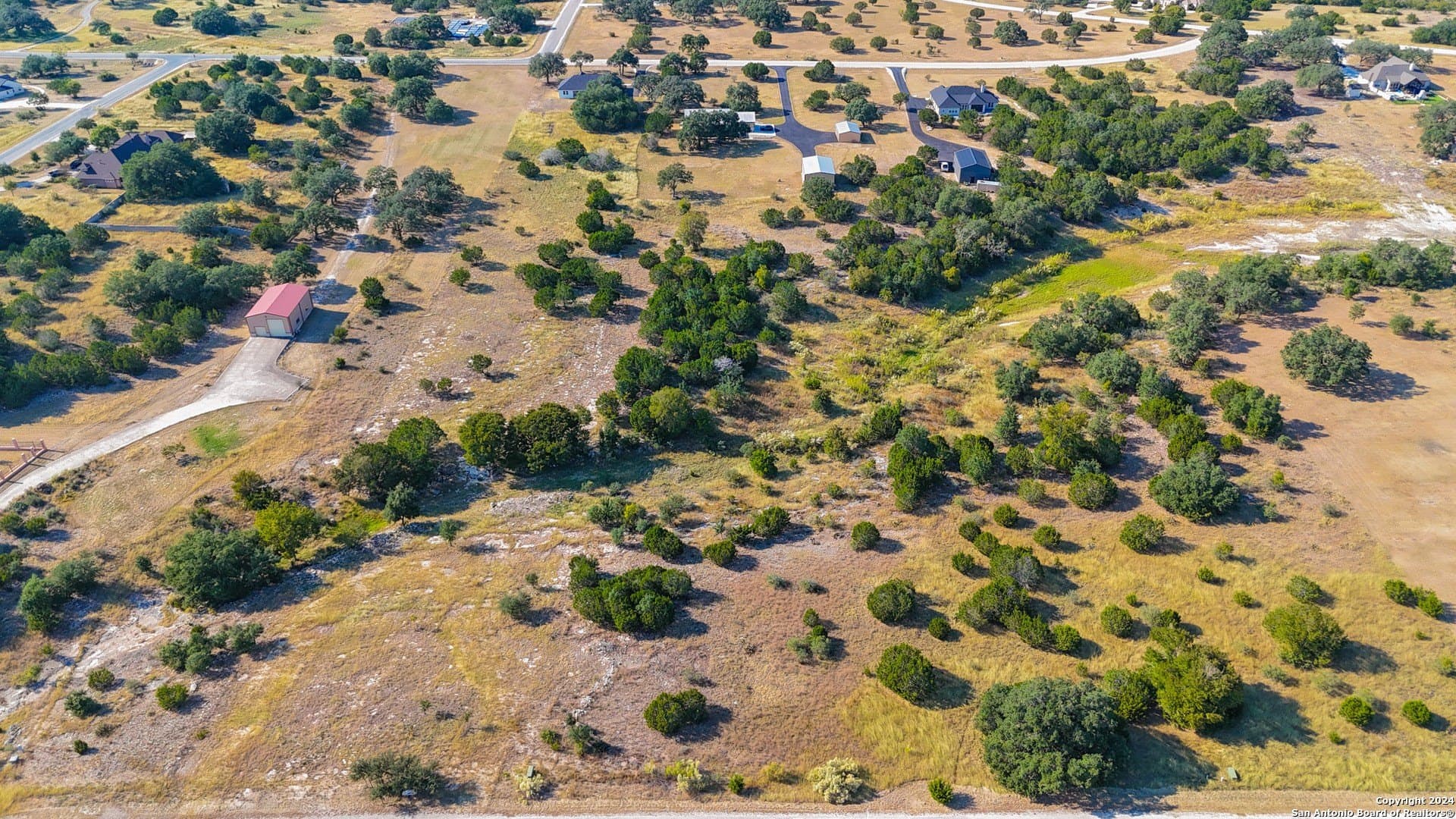 2.01 acres in Bandera County gallery image 4