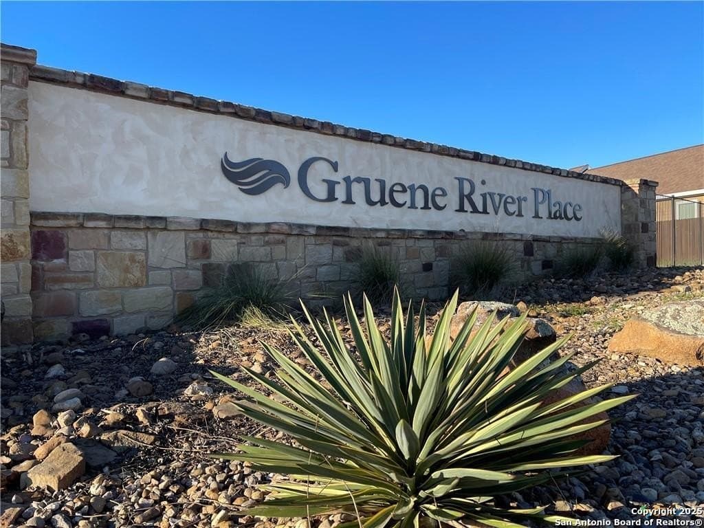 0.16 acres in Comal County gallery image 4