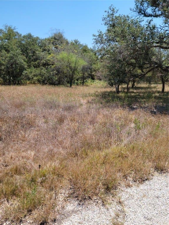 1.81 acres in Victoria County gallery image 4