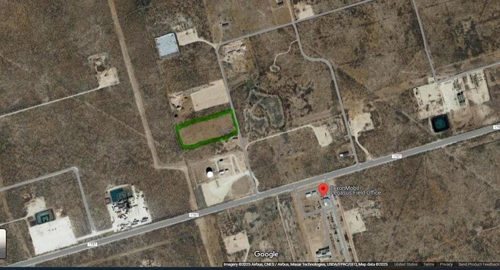 5.01 acres in Midland County