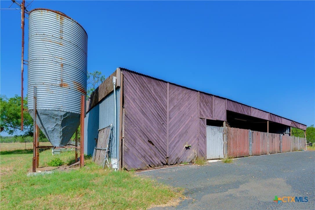13.4 acres in Bexar County - photo 24