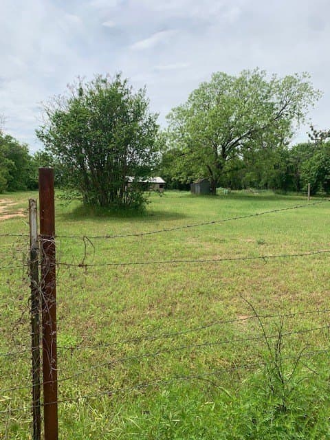 0.79 acres in McLennan County - photo 4