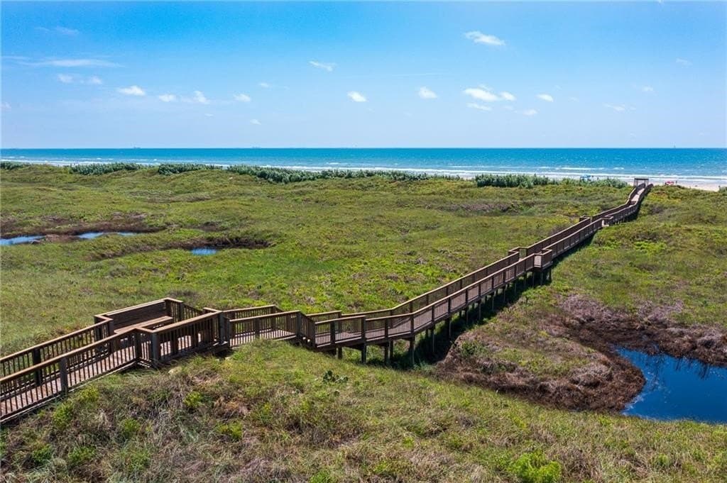 0.15 acres in Nueces County - photo 9