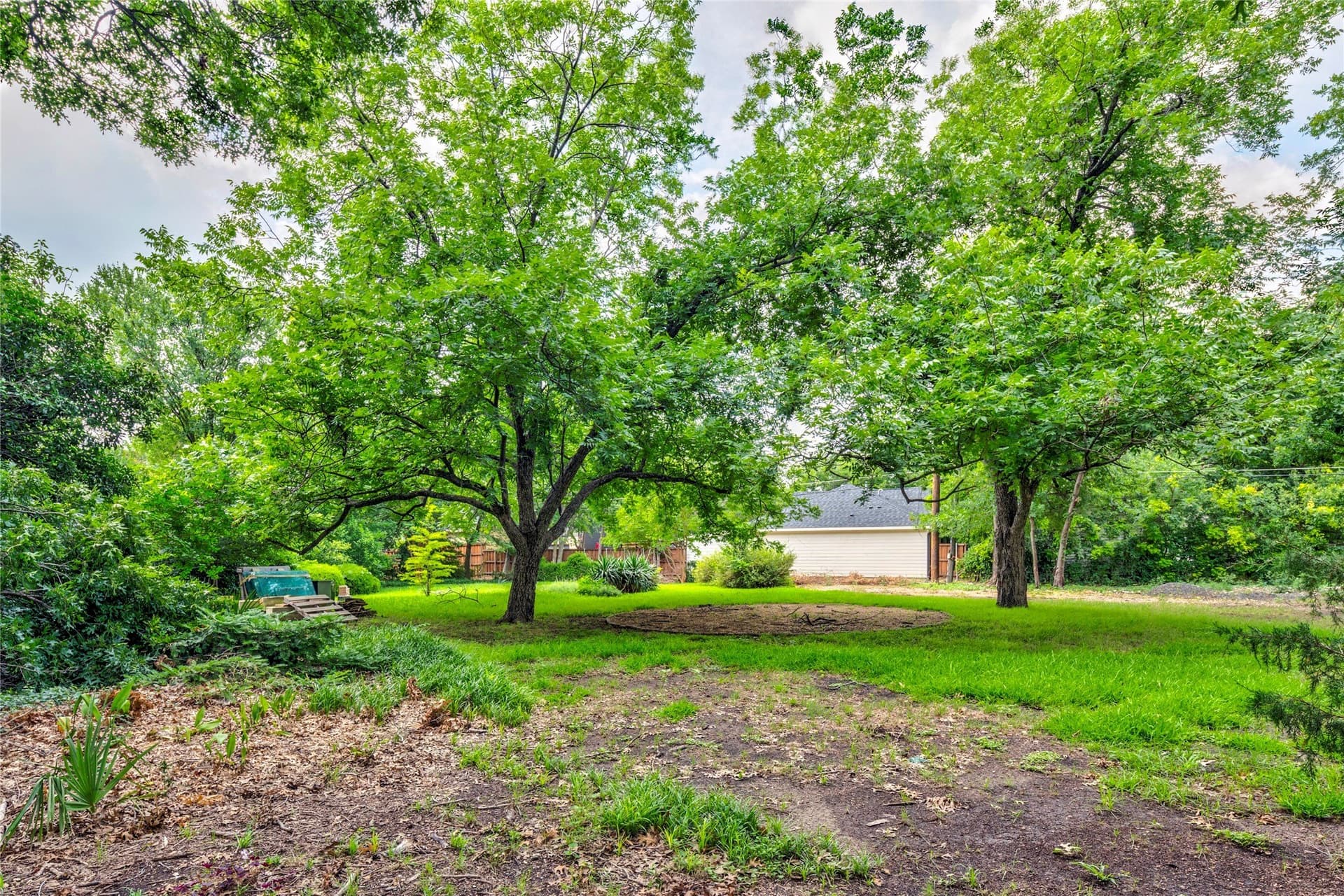 0.99 acres in Dallas County - photo 23
