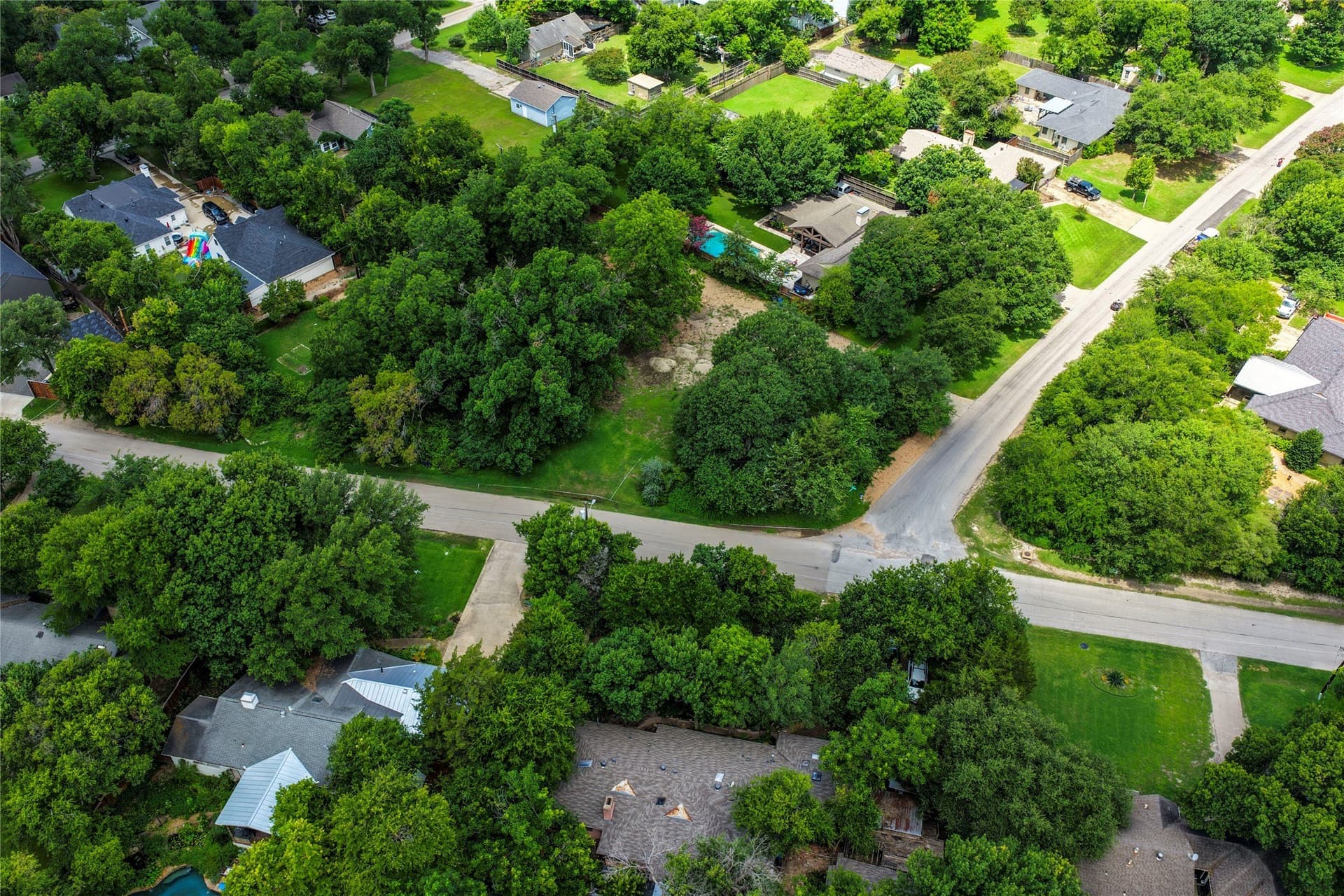 0.99 acres in Dallas County - photo 8