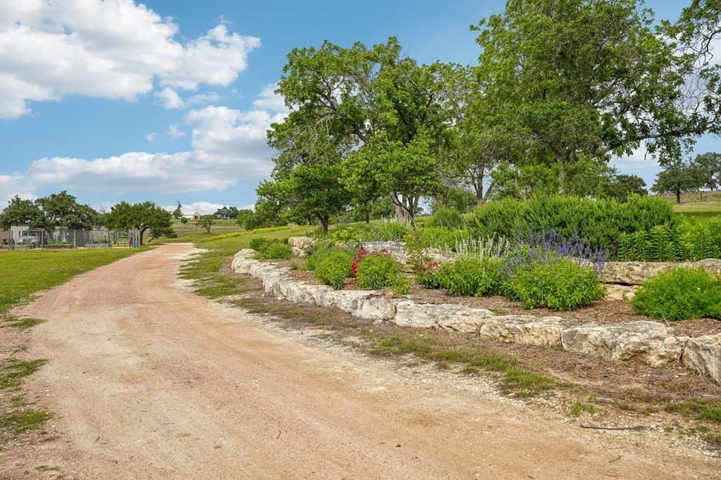 5.84 acres in Kerr County - photo 75