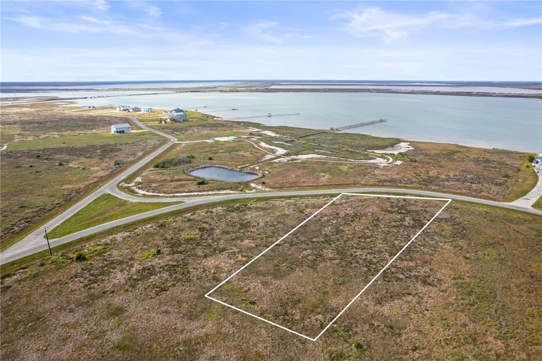 1.46 acres in Aransas County