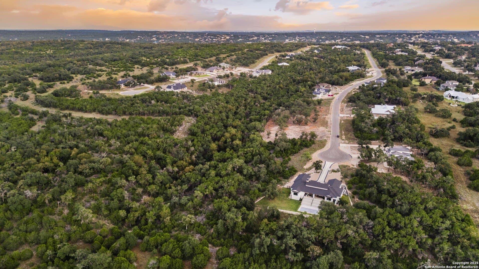 1.83 acres in Comal County gallery image 2