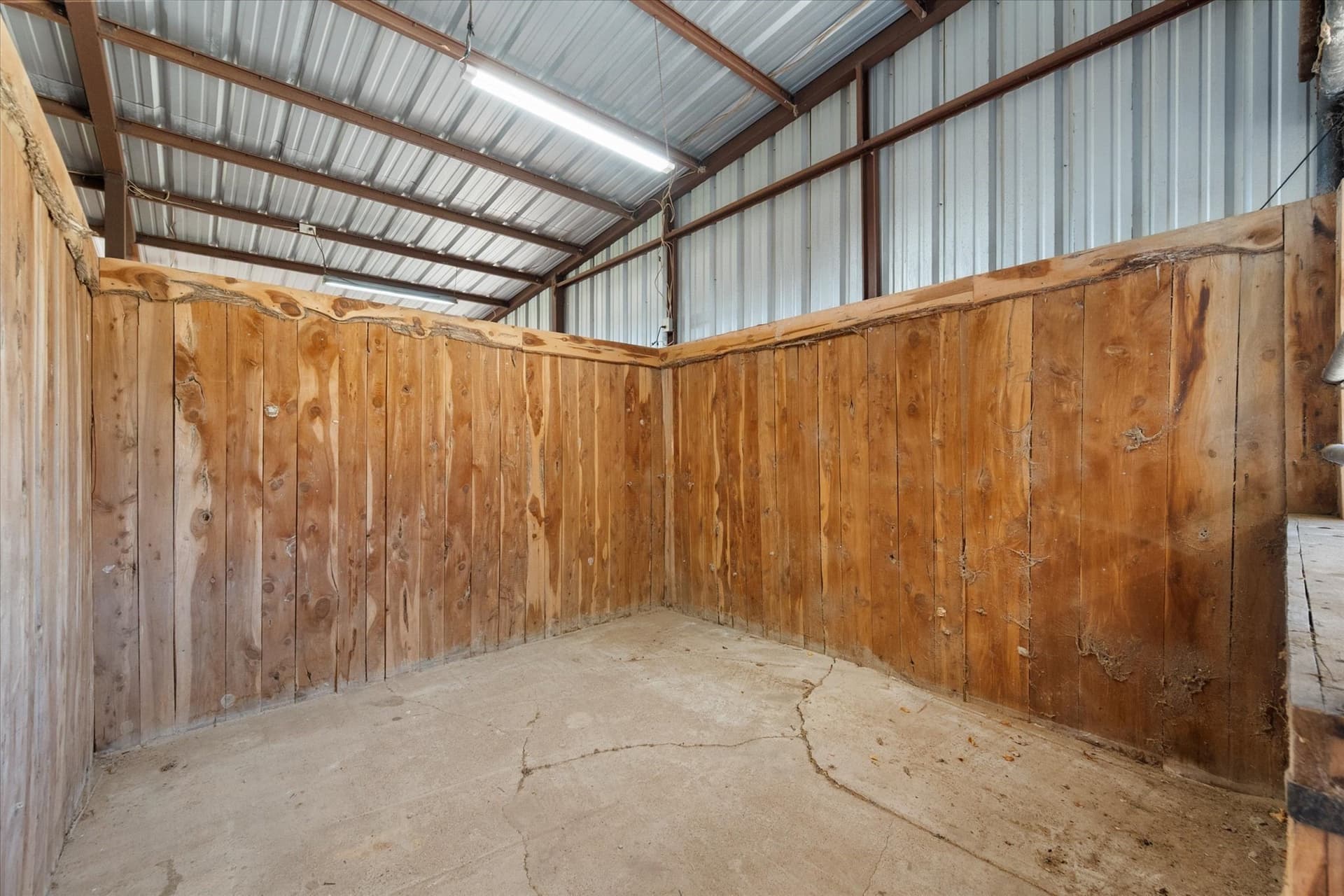 23.87 acres in Freestone County - photo 23