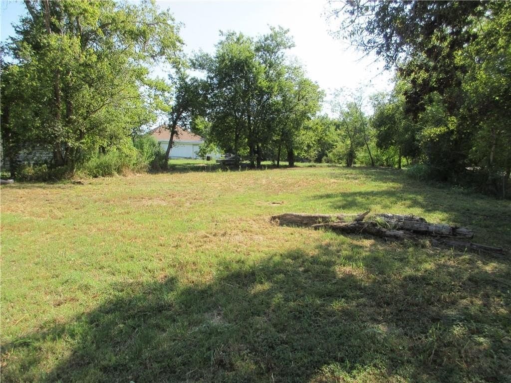 0.3 acres in Limestone County