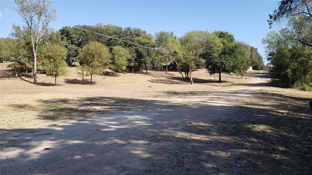 2.77 acres in McLennan County gallery image 2