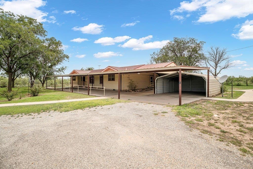 10 acres in Glasscock County gallery image 3