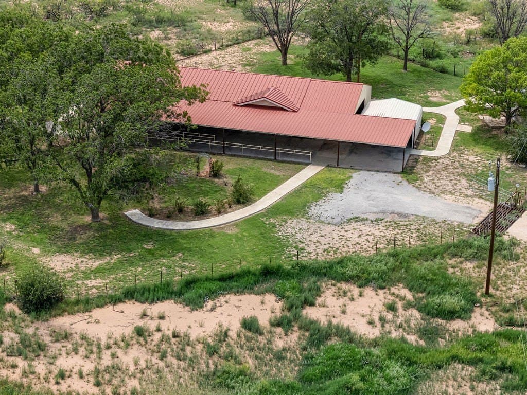 10 acres in Glasscock County - photo 40
