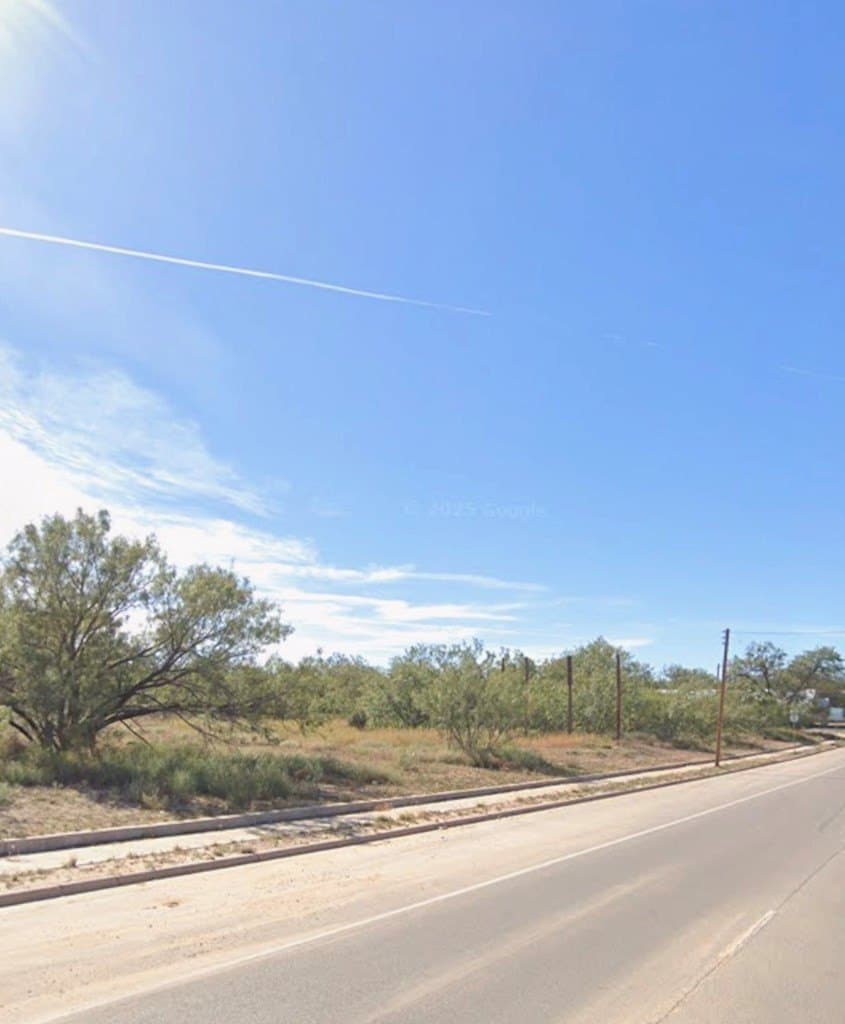 2.1 acres in Howard County gallery image 2