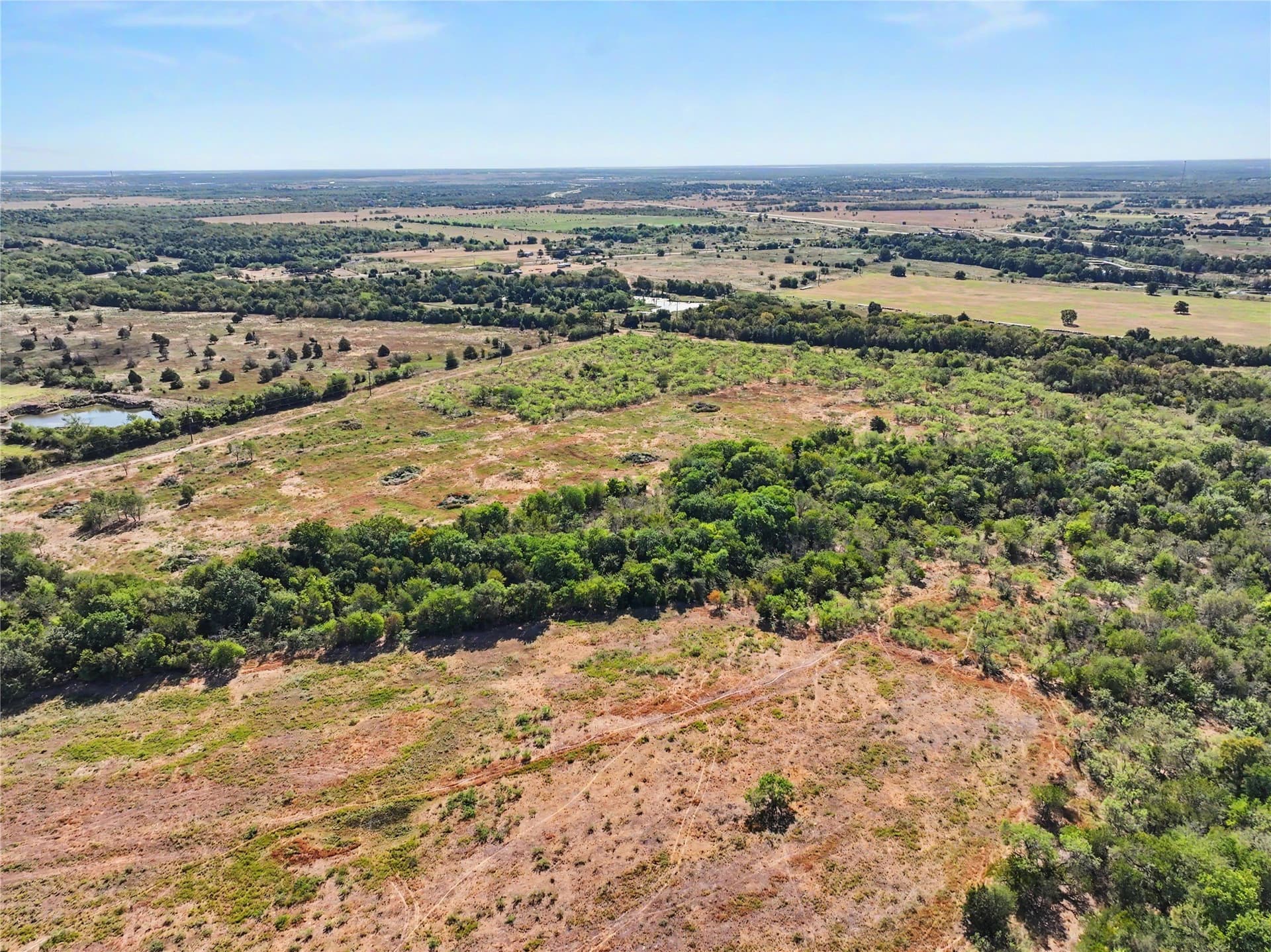 41.86 acres in Navarro County
