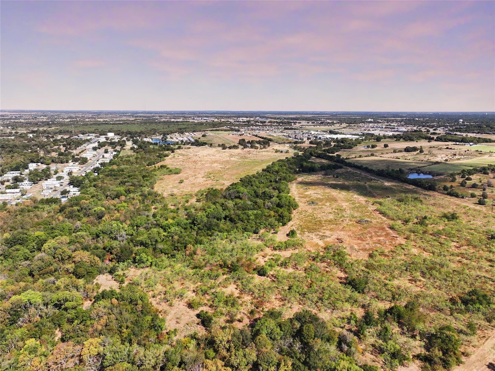 41.86 acres in Navarro County - photo 2