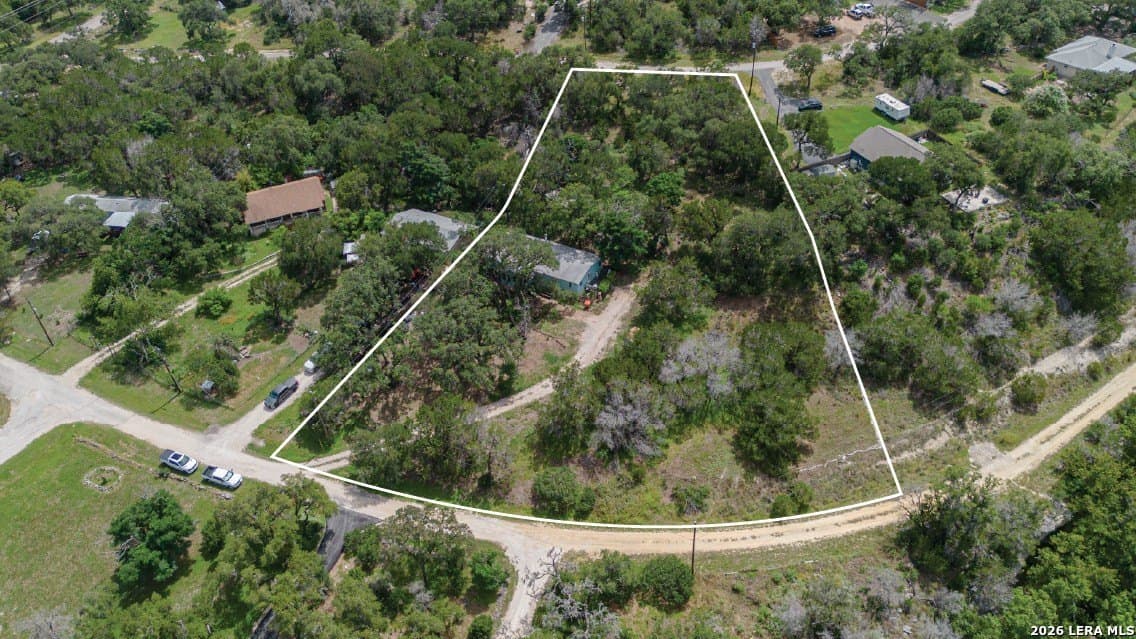 1.42 acres in Comal County gallery image 2