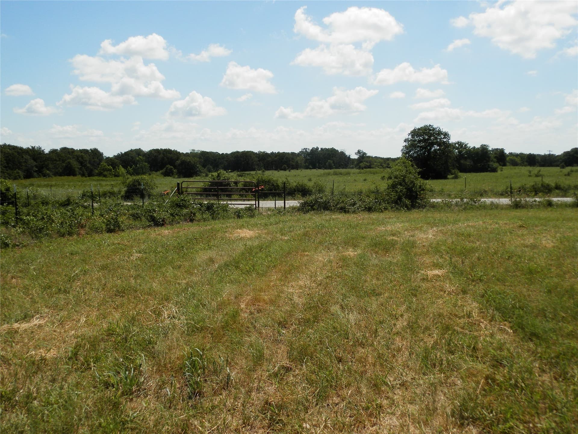 10.01 acres in Wise County - photo 24