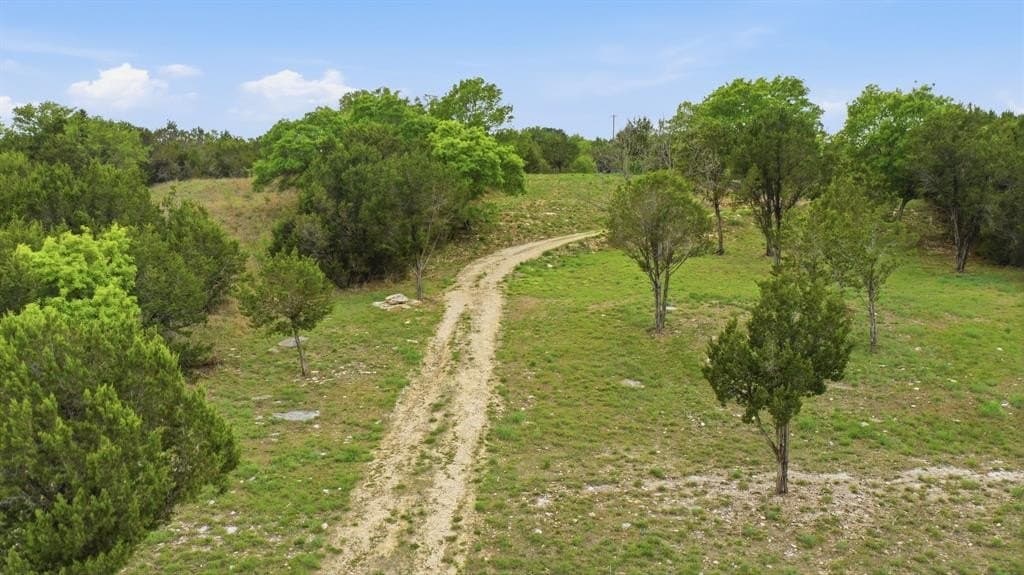 1.01 acres in Erath County gallery image 3