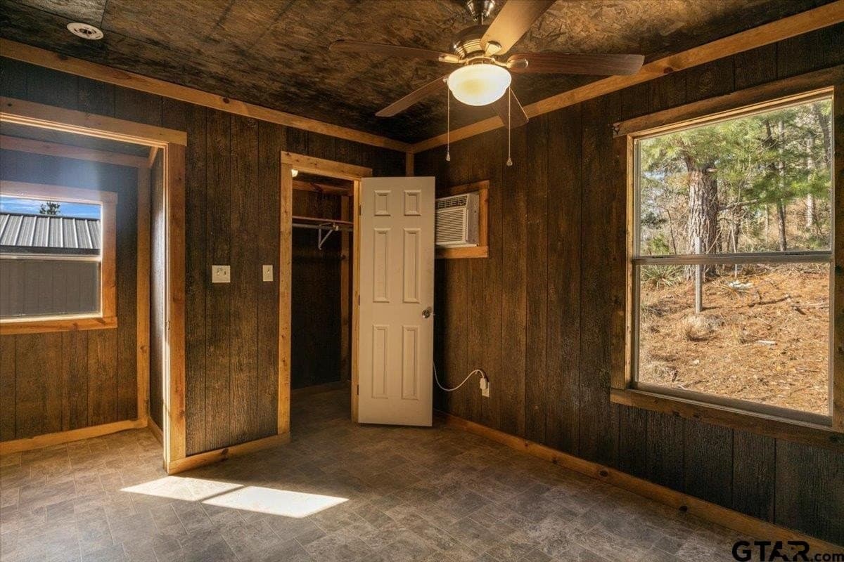 24.97 acres in Smith County - photo 10