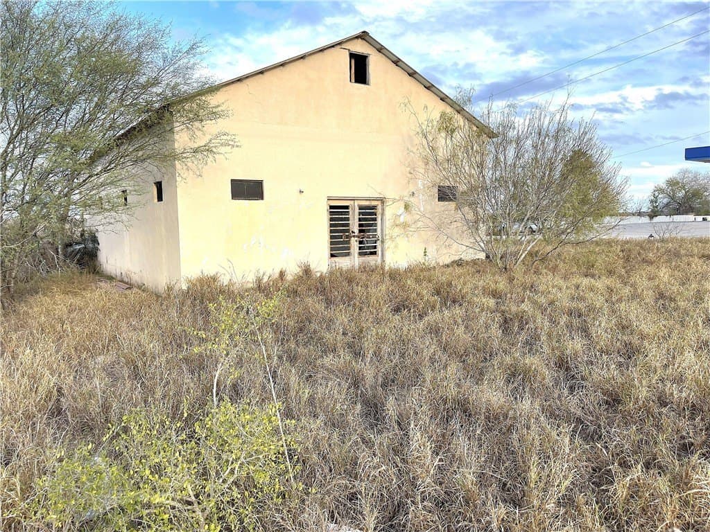 0.5 acres in Live Oak County gallery image 3