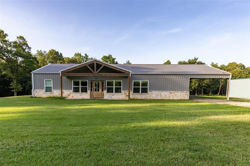 15.85 acres in Hopkins County gallery image 2