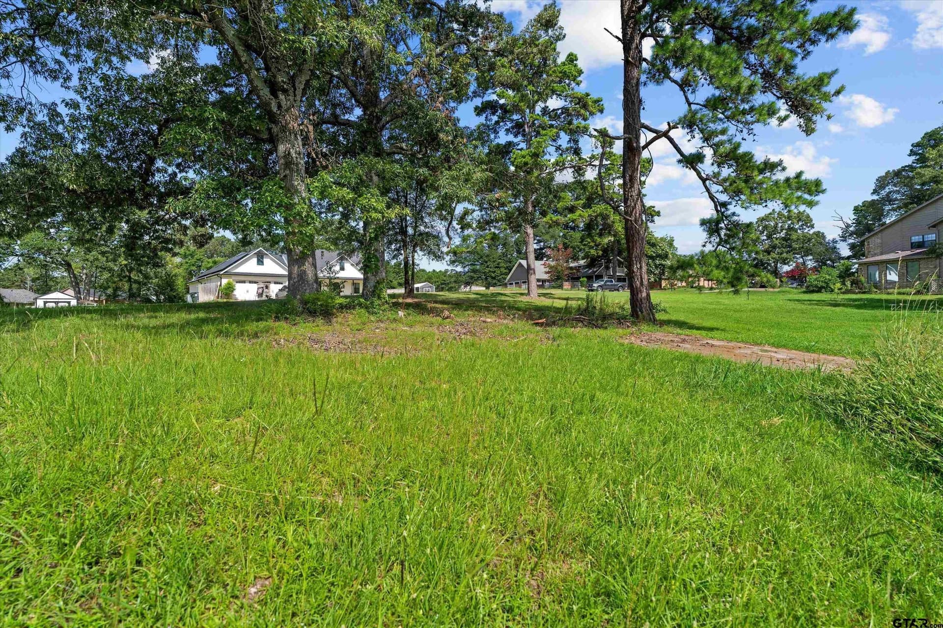 0.36 acres in Smith County gallery image 3