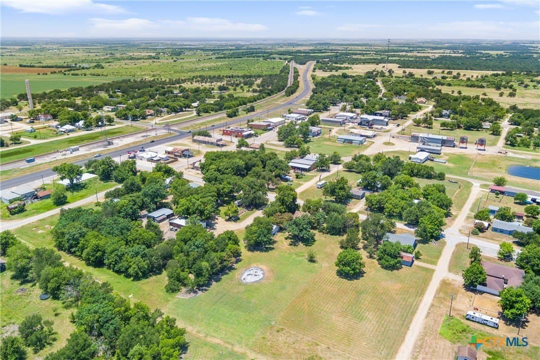 0.4 acres in Milam County - photo 9