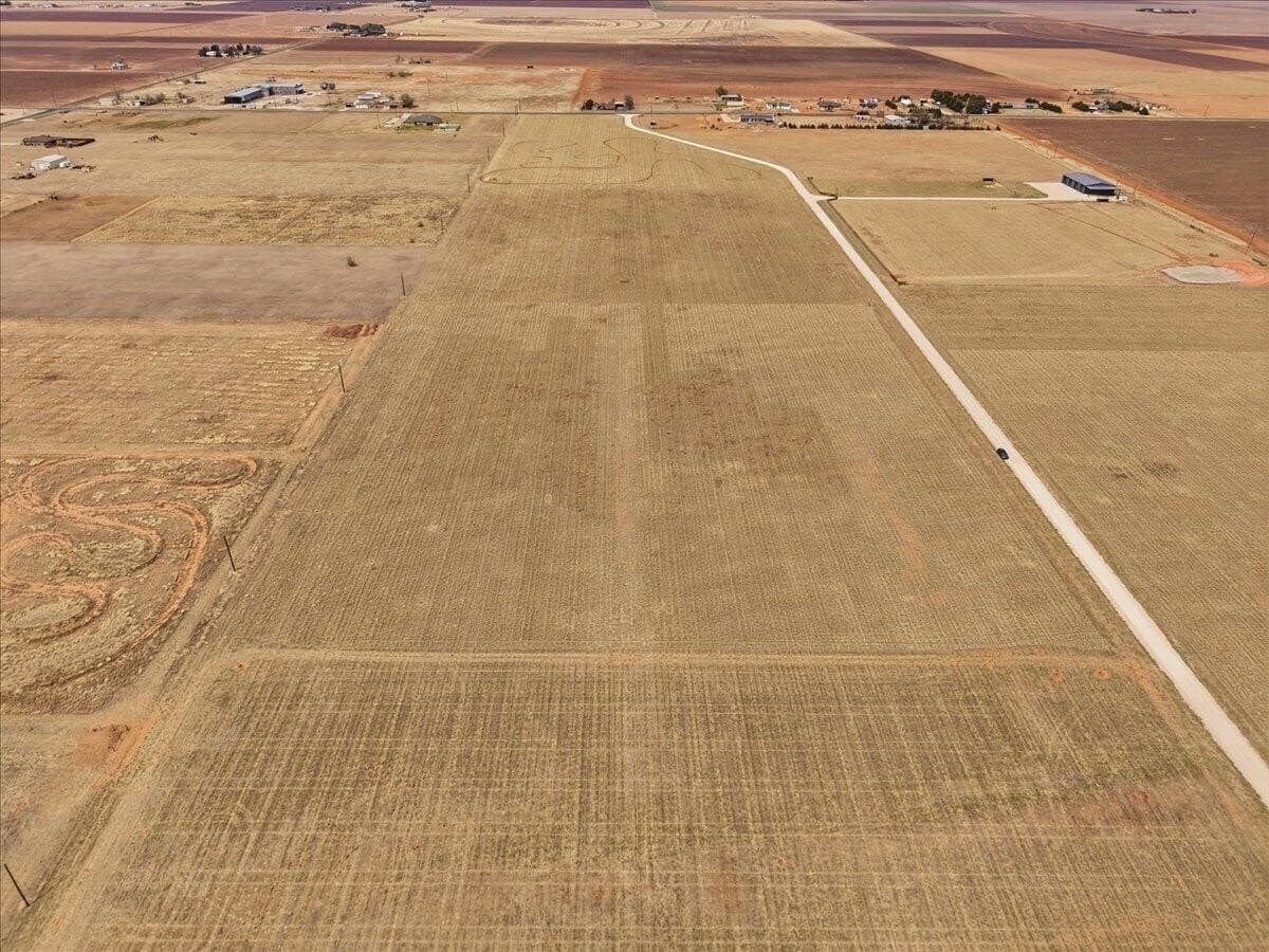 10.1 acres in Lubbock County gallery image 2