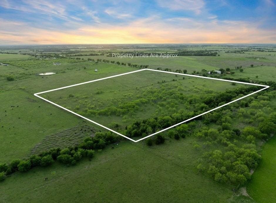 30 acres in McLennan County