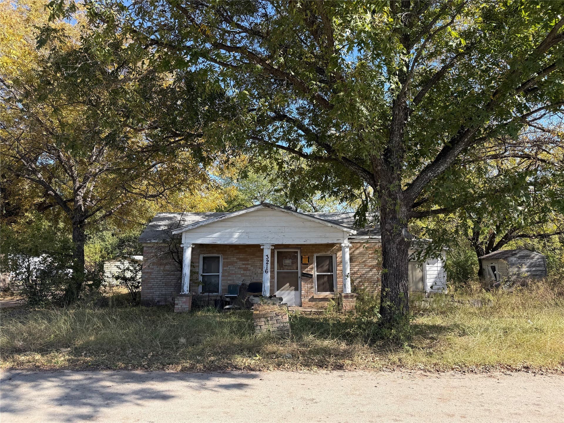 3.15 acres in Tarrant County - photo 7