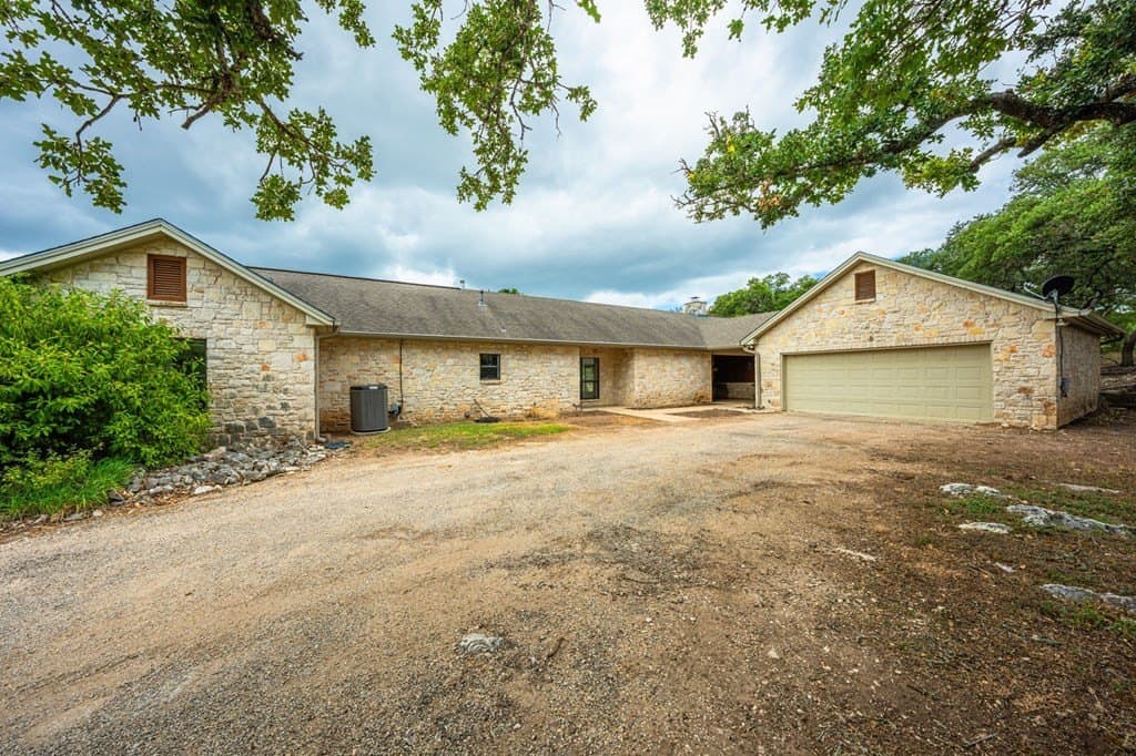 20.27 acres in Kerr County - photo 18