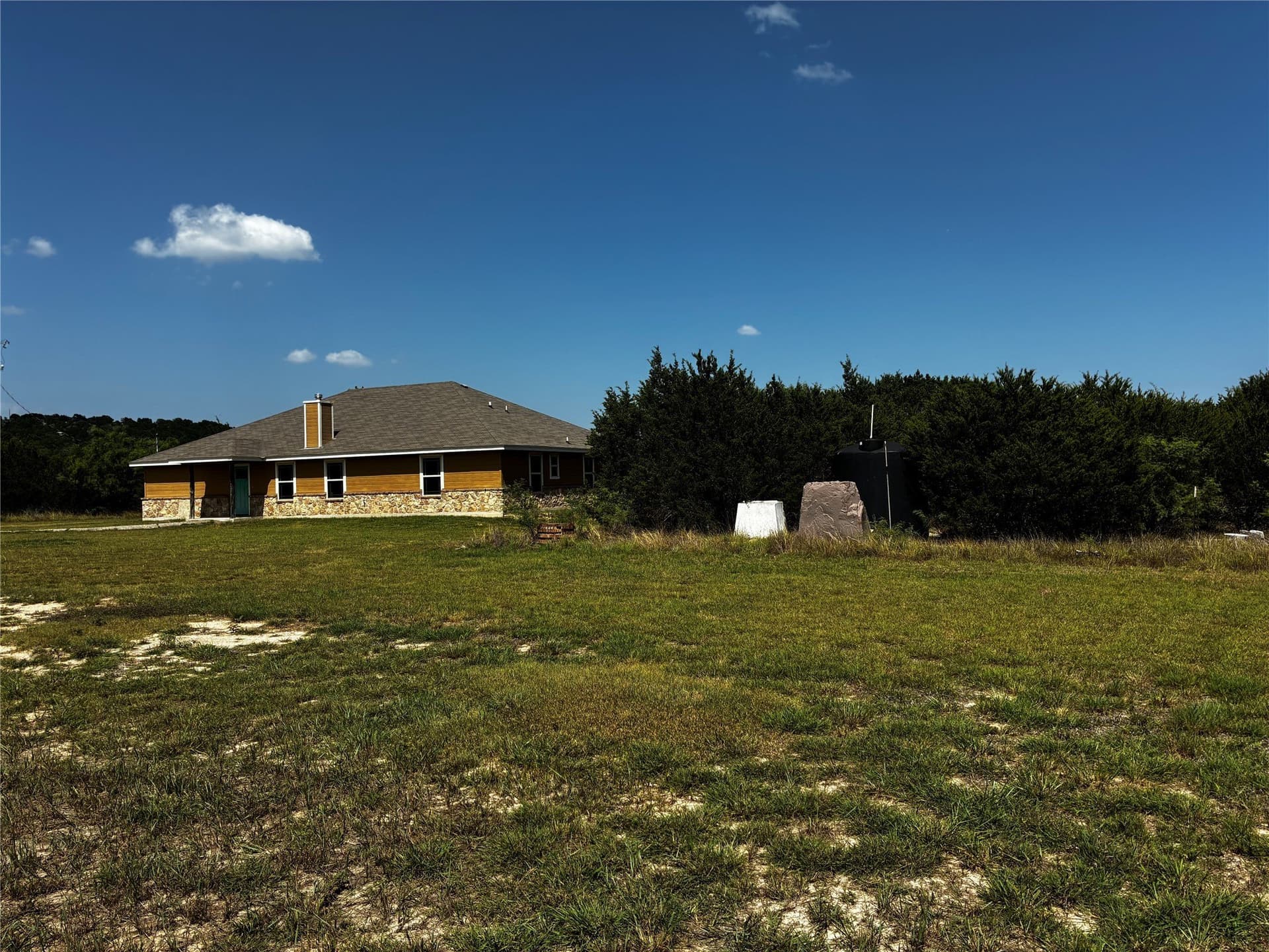 13.86 acres in Lampasas County - photo 4