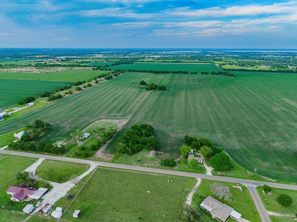 18.03 acres in McLennan County gallery image 3