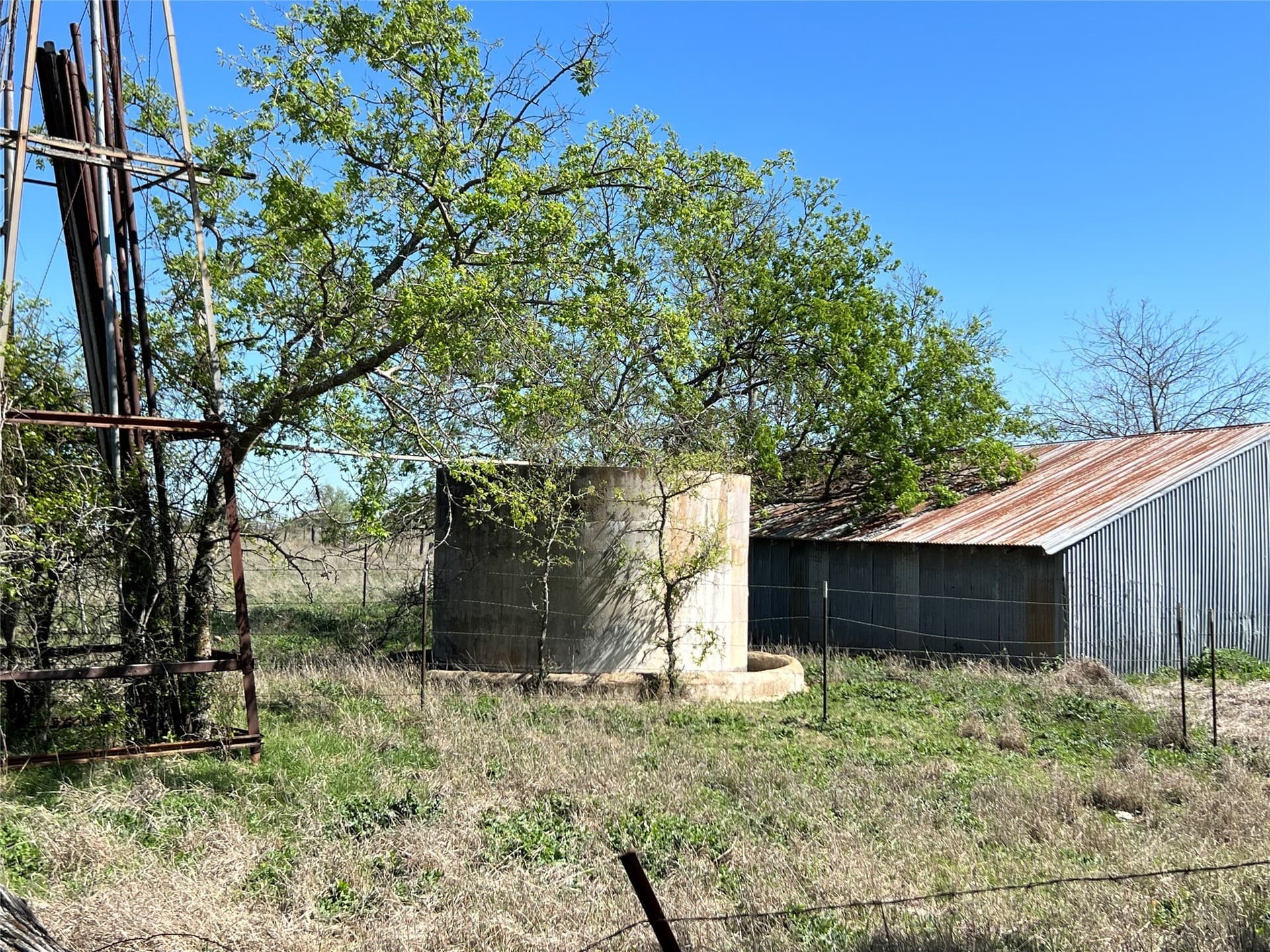 10.01 acres in Hamilton County