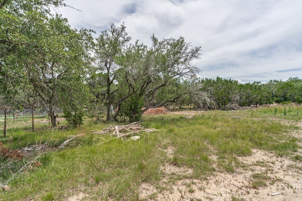 1.57 acres in Bandera County featured view