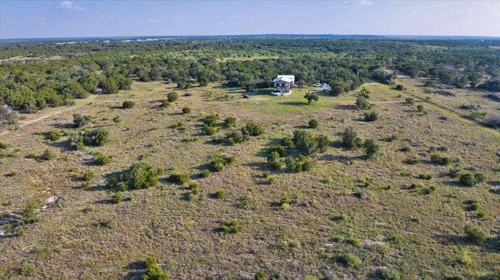33 acres in Menard County - photo 4