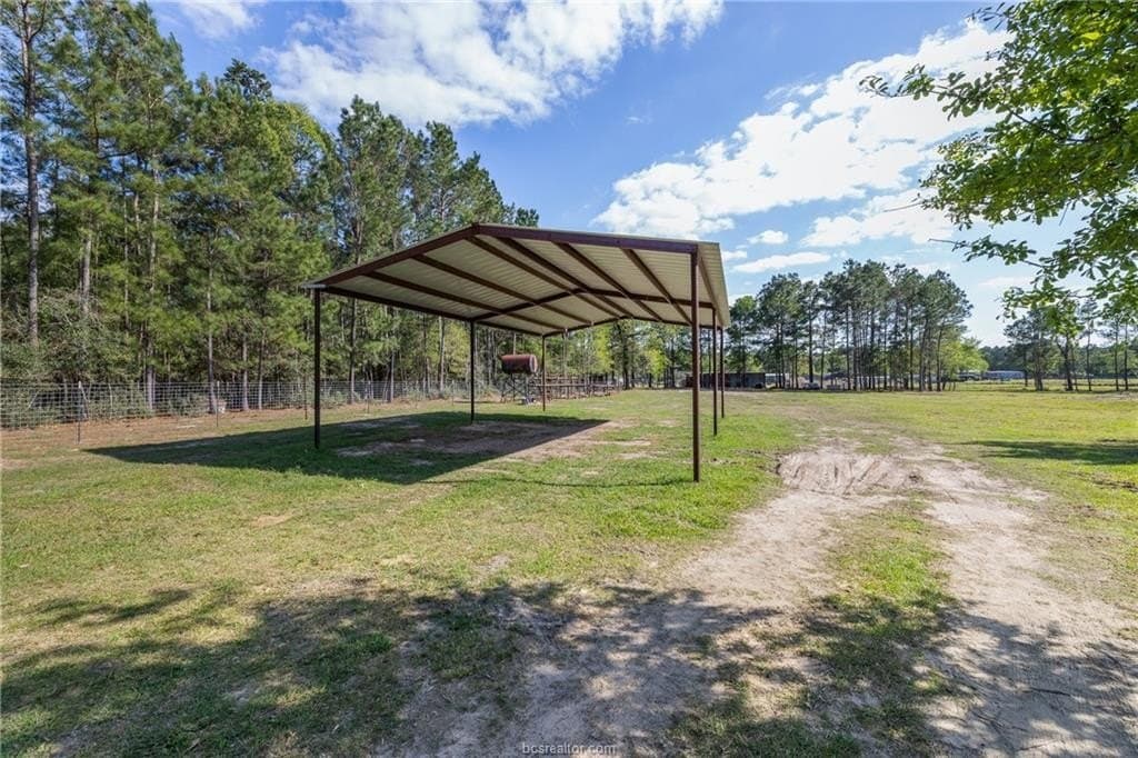 4.5 acres in Grimes County - photo 16