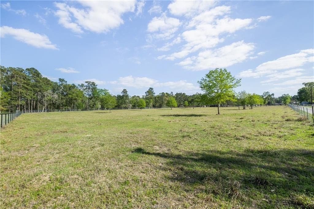 4.5 acres in Grimes County - photo 6