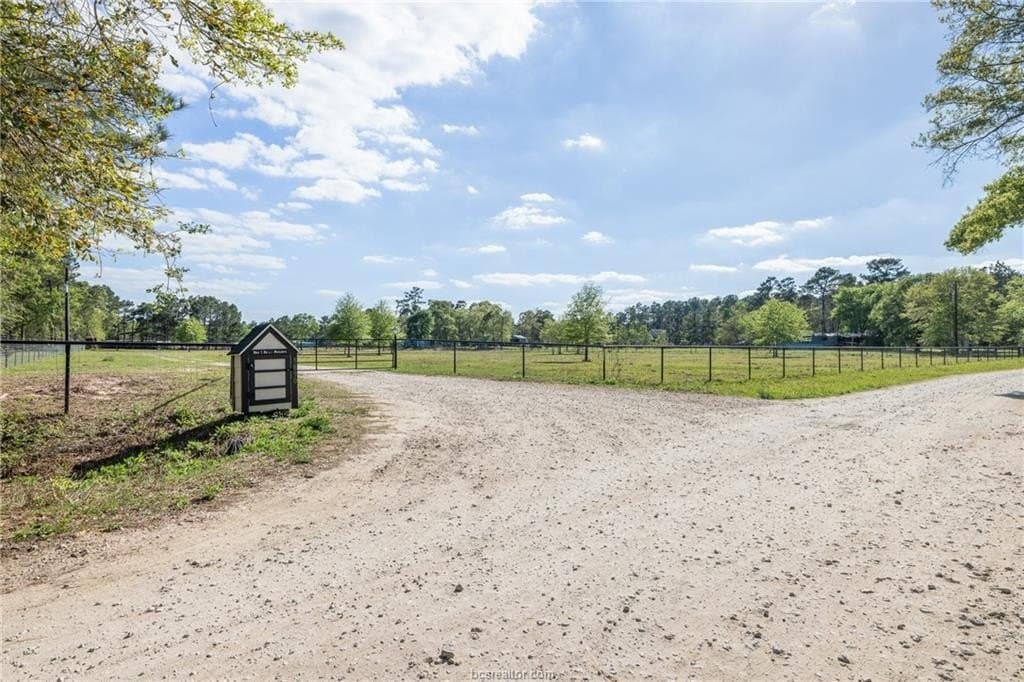 4.5 acres in Grimes County - photo 21