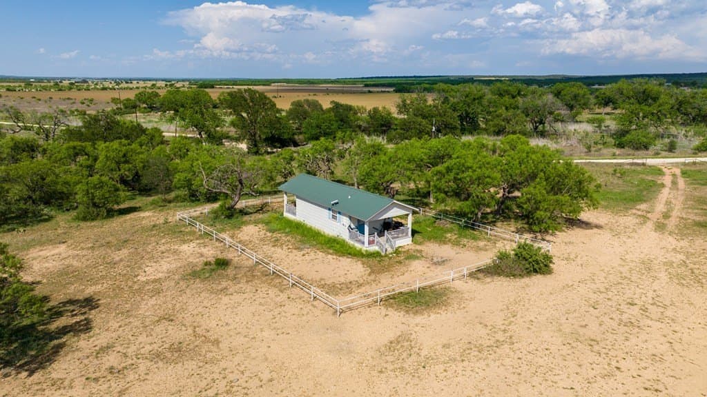 860 acres in San Saba County - photo 12