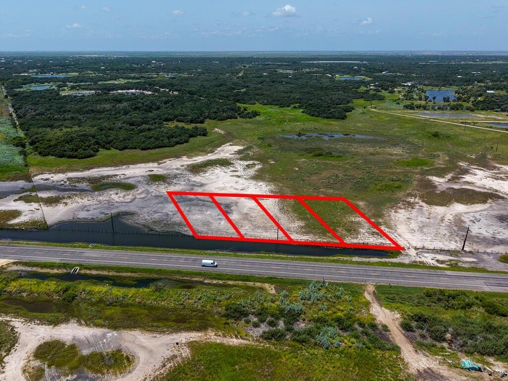 0.77 acres in Texas County - photo 5
