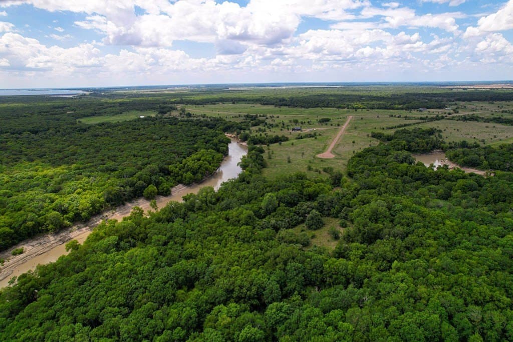 10.01 acres in ANDERSON County featured view