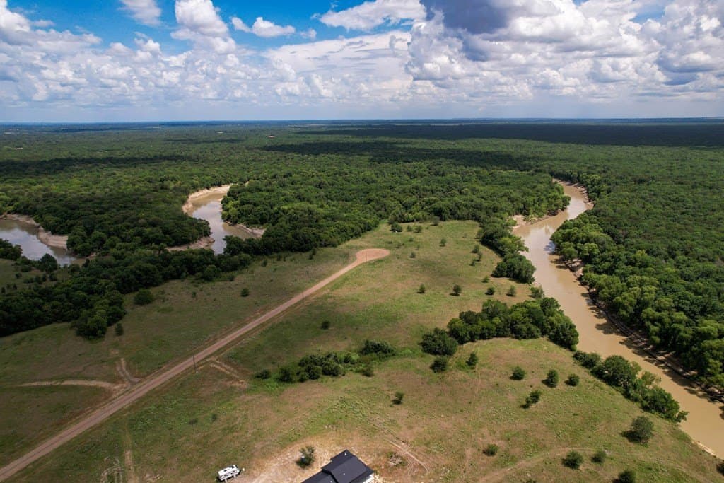 10.01 acres in ANDERSON County - photo 10