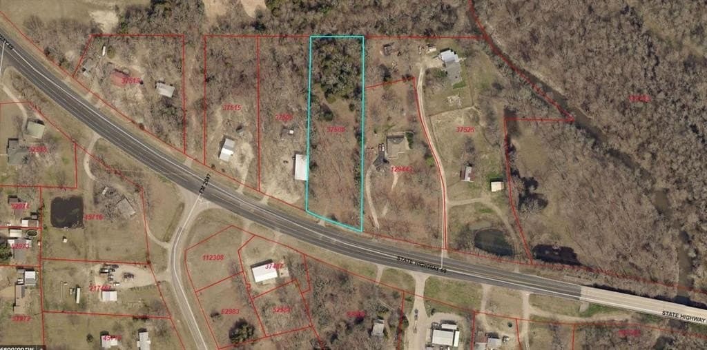2.01 acres in Hunt County