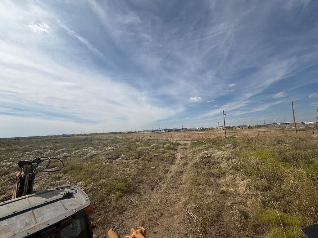 11.46 acres in Ector County - photo 4