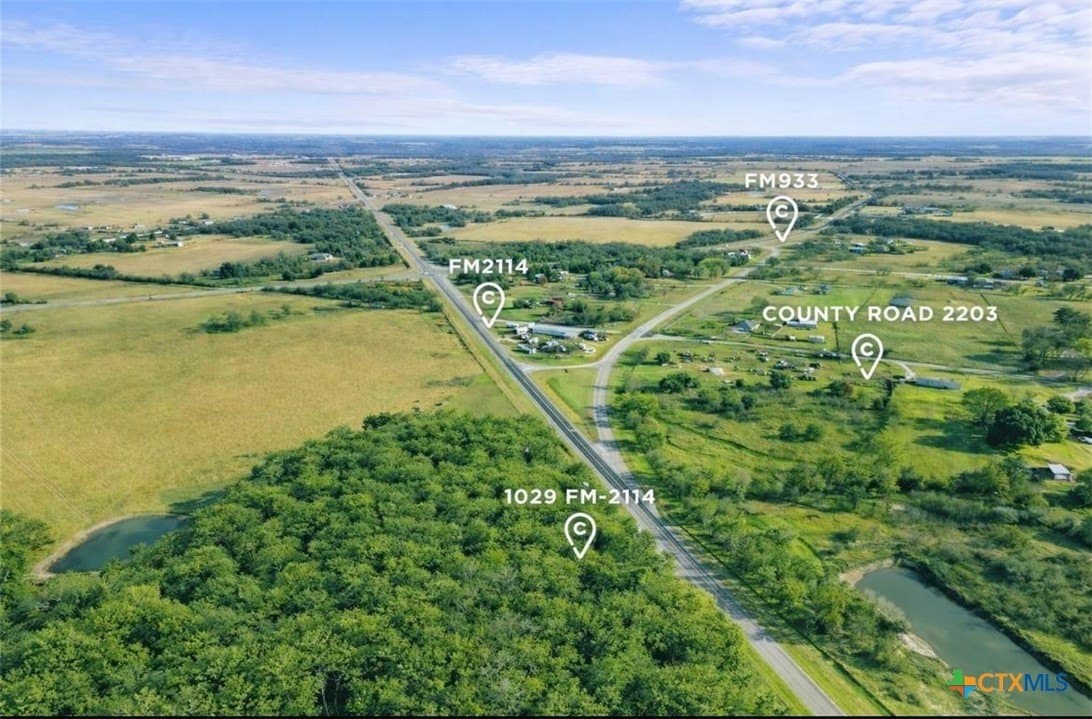 2 acres in Hill County