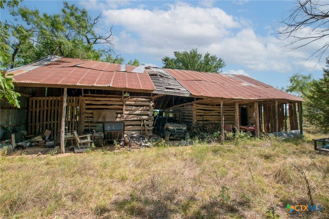 261.69 acres in Lampasas County - photo 47