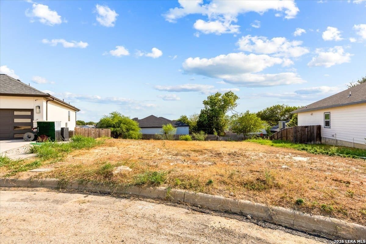 0.11 acres in Bexar County - photo 34